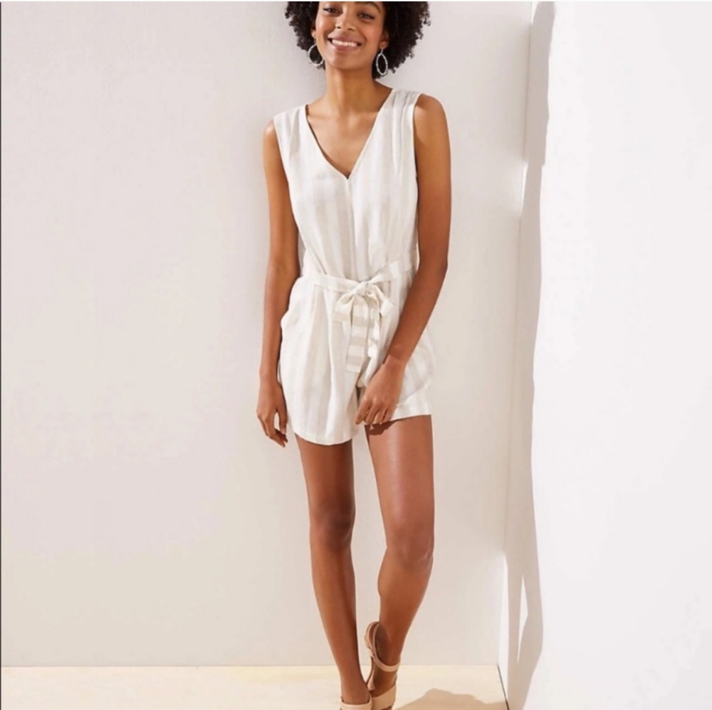 Loft white tan striped linen romper jumpsuit shorts pockets size 8